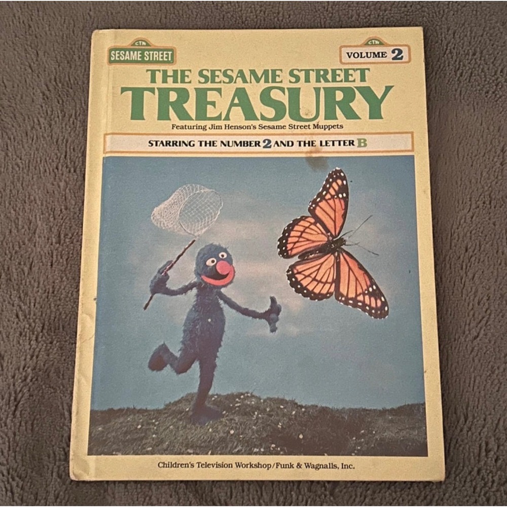 Vintage 1983 Sesame Street Treasury Volume 2 Number 2 Letter B Muppets Hardcover